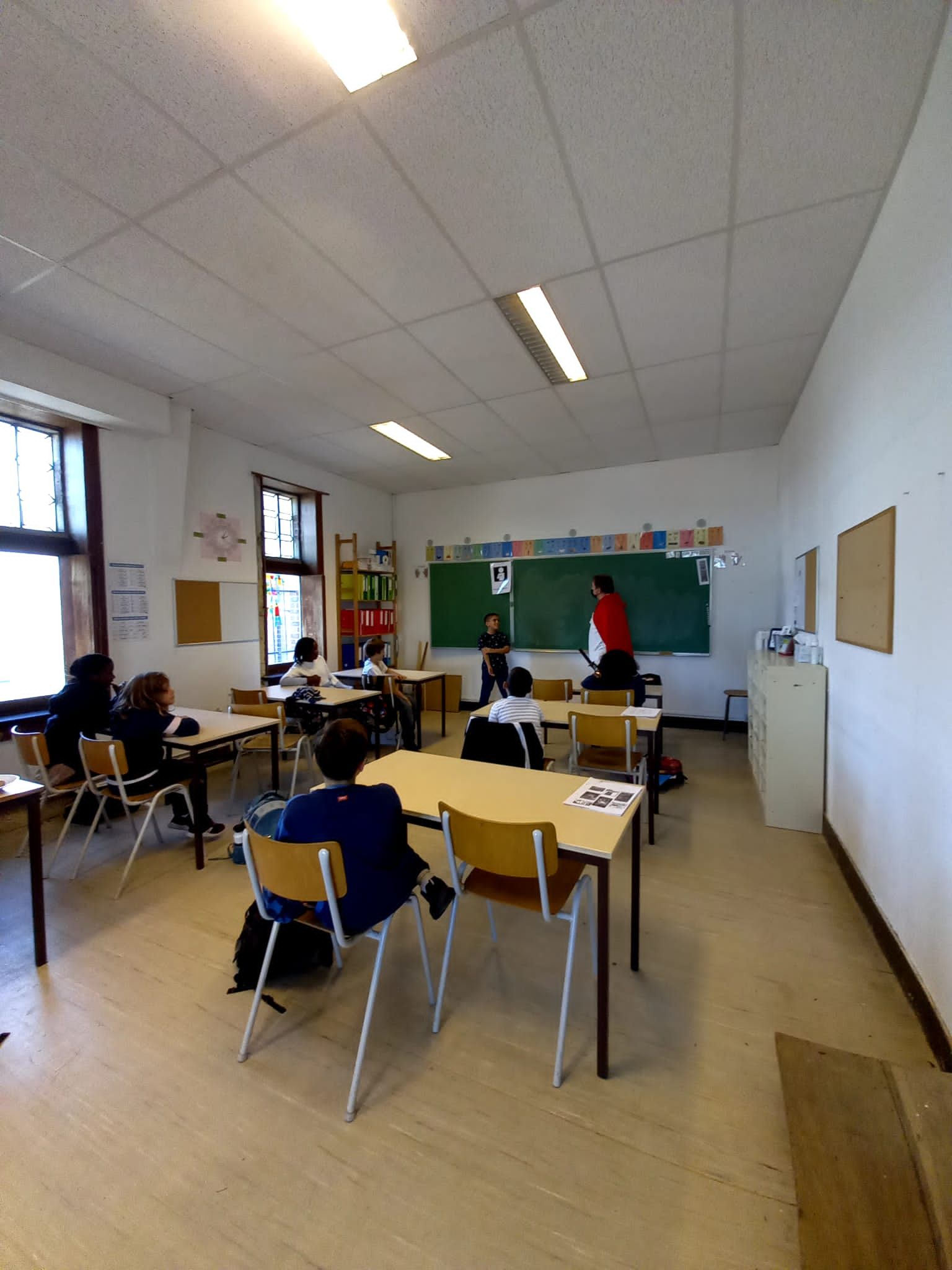 DB18DE43-E41D-4C76-8BCC-F6228368D34A