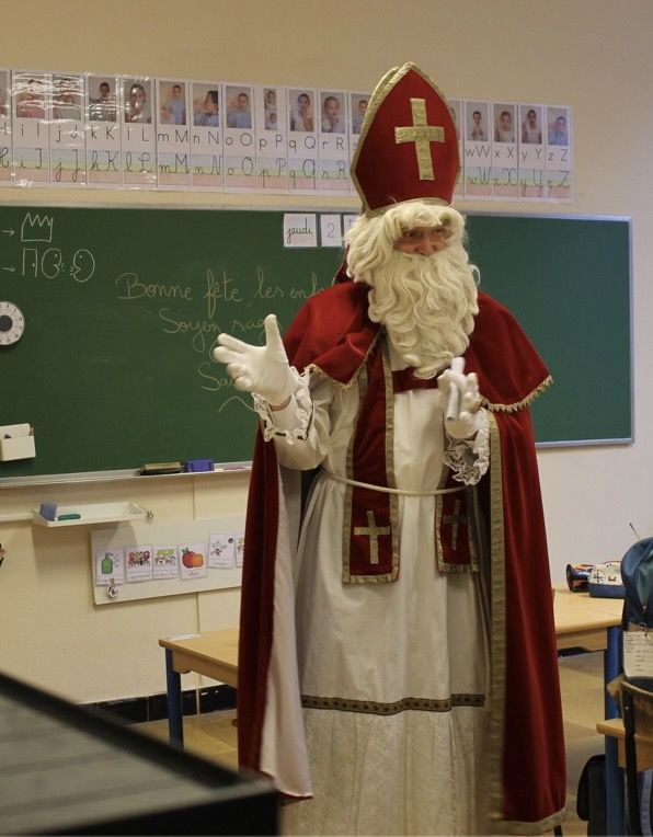 C7C711D1-E584-4C9A-9737-FBA347D2DE4C 1 201 a